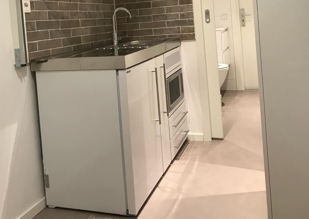 RENOVATION 9SQM APARTMENT_KITCHEN_1080X765